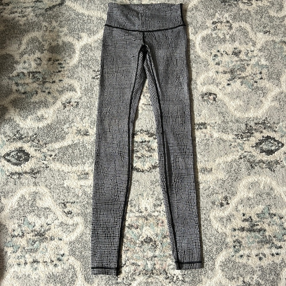 Lululemon Wunder Under Leggings